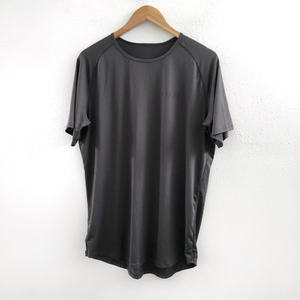 VIRUS Performance T-Shirt No Size Tag Check Measurements‎